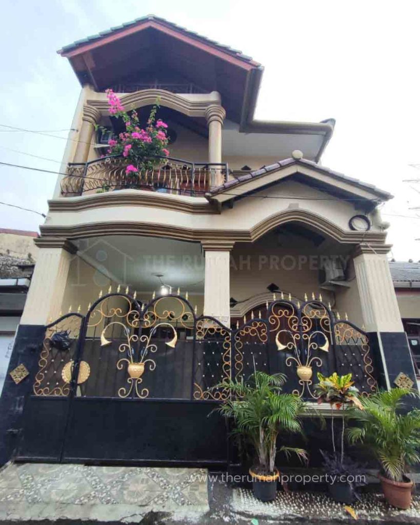 Jual-Rumah-Pondok-Bambu-Jakarta-Timur-2-Lantai-3-Kamar-1