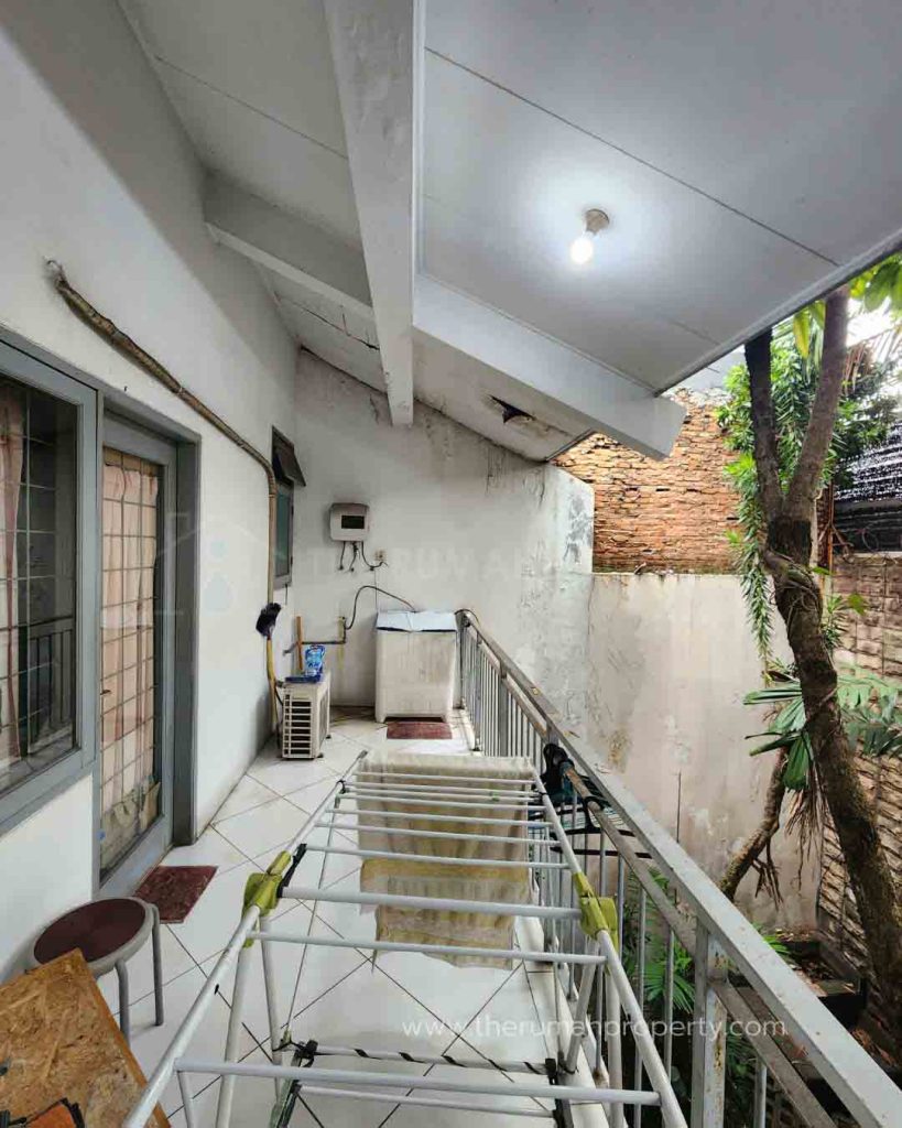 Jual-Rumah-Pondok-Indah-Hitung-Tanah-Jalan-Lebar-Dekat-ke-Pondok-Indah-Mal-10