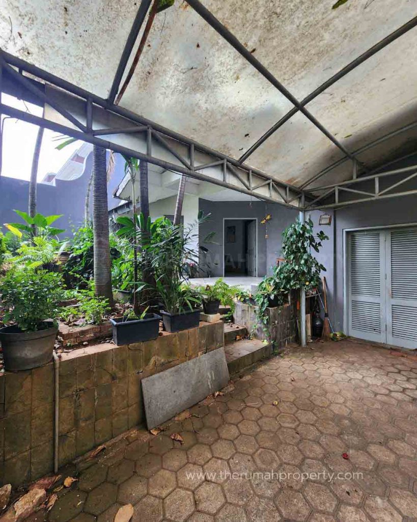 Jual-Rumah-Pondok-Indah-Hitung-Tanah-Jalan-Lebar-Dekat-ke-Pondok-Indah-Mal-2