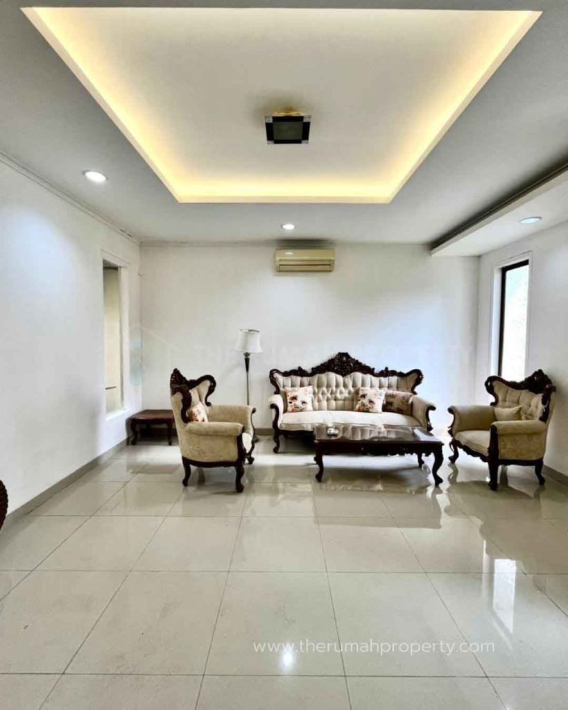Jual-Rumah-Siap-Huni-2-Lantai-Fasilitas-Kolam-Renang-Kemang-Jaksel-6