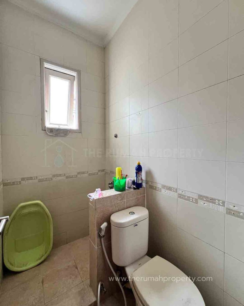 Jual-Townhouse-3-Lantai-di-Cilandak-Jakarta-Selatan-Akses-Mudah-ke-Tol-Cilandak-10
