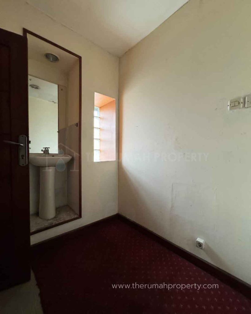 Kantor-Lokasi-Premium-Mega-Kuningan-Jakarta-Selatan-Parkir-Luas-7