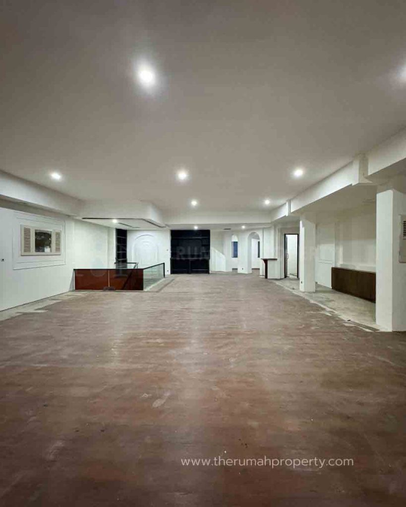 Komersil-Ex-Resto-Dijual-di-Jalan-Kemang-Raya-Jaksel-5
