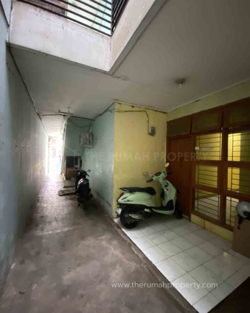 Kontrakan-8-Pintu-Dijual-di-Pondok-Kelapa-Jaktim-Dekat-ke-Stasiun-LRT-Jatibening-2