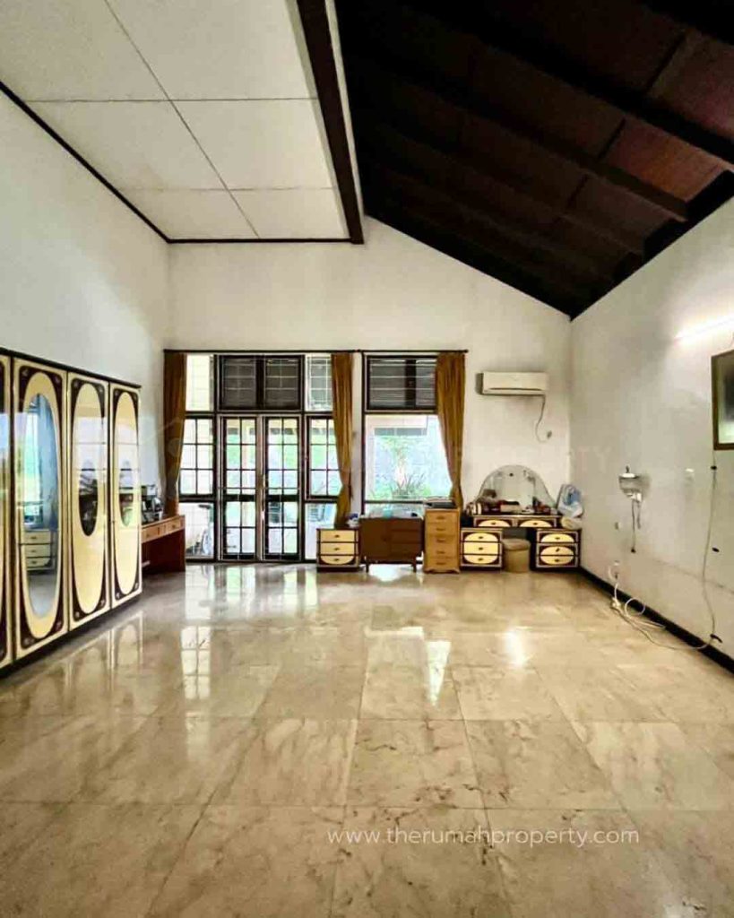 Rumah-1-Lantai-Bangka-Kemang-Jaksel-Harga-Menarik-9