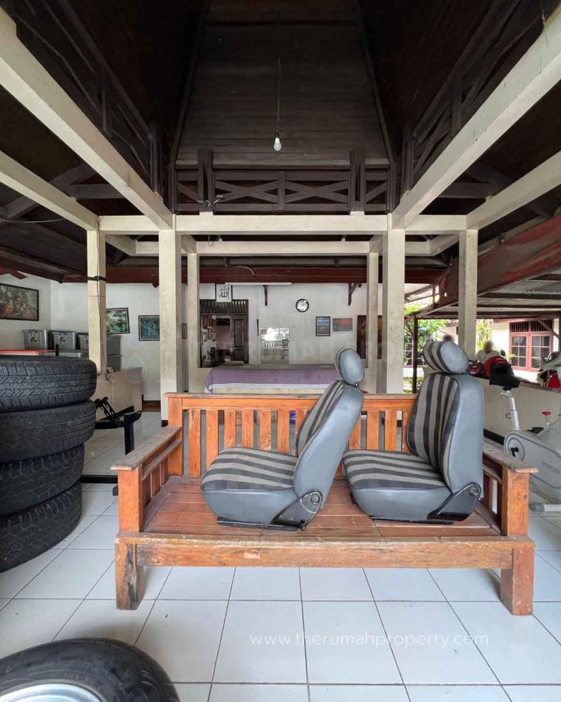 Rumah-1-Lantai-Dalam-Komplek-di-Ragunan-Jaksel-Jalan-Lebar-8