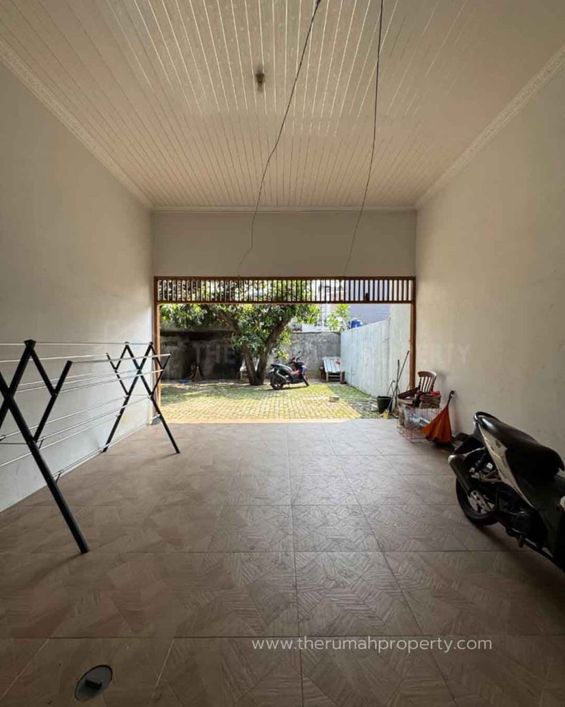 Rumah-1-Lantai-Hadap-Utara-Cipedak-Jagakarsa-Dekat-Pintu-Tol-Brigif-7