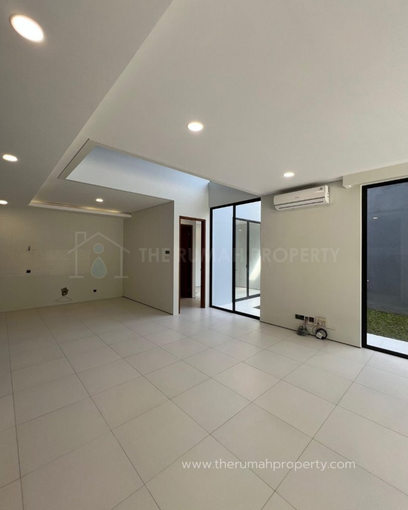 Rumah-3-Lantai-Unit-Pojok-Jalan-Paso-Jakarta-Selatan-Dalam-Townhouse-3