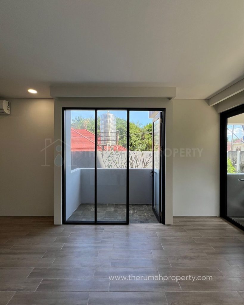 Rumah-3-Lantai-Unit-Pojok-Jalan-Paso-Jakarta-Selatan-Dalam-Townhouse-9