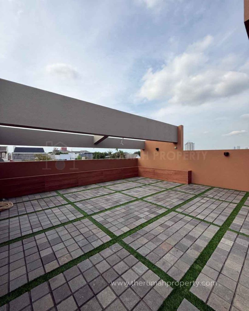 Rumah-Baru-3-Lantai-Dalam-Komplek-Perumahan-Puri-Indah-Kembangan-Jakbar-11