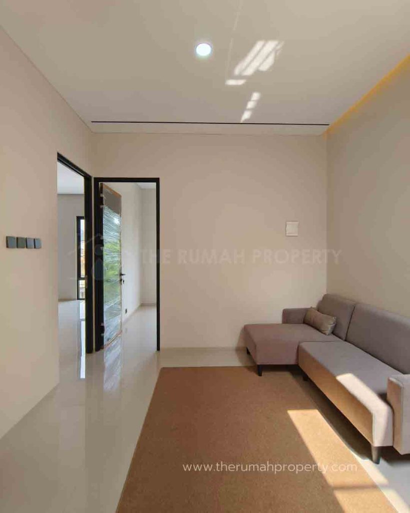 Rumah-Baru-Dijual-di-BSD-City-Dalam-Komplek-Jalan-Lebar-8