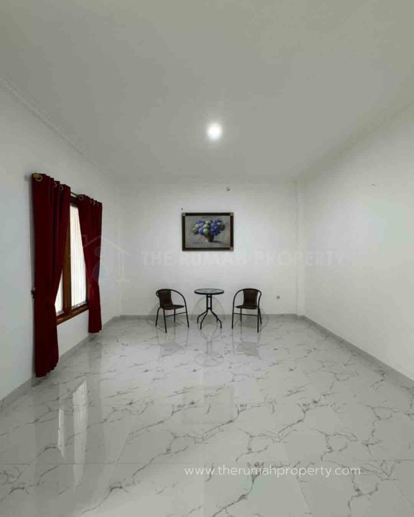 Rumah-Baru-Renovasi-2-Lantai-Dalam-Komplek-di-Cinere-Akses-Mudah-ke-Pintu-Tol-5