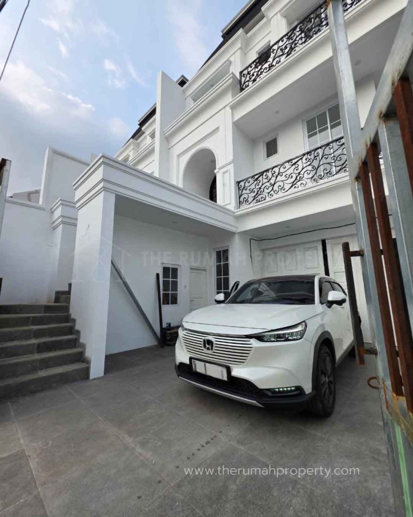 Rumah-Baru-Tebet-Jaksel-Desain-Modern-Private-Pool-dan-fasilitas-Lift-Pribadi-3