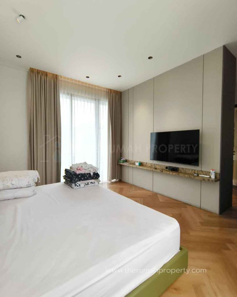 Rumah-Dalam-Cluster-Premium-BSD-City-Tangsel-Sudah-Renovasi-Fasilitas-Clubhouse-10