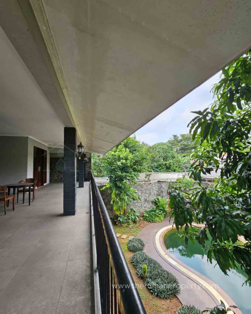Rumah-Dalam-Komplek-Kemang-Jaksel-Lingkungan-Tenang-3