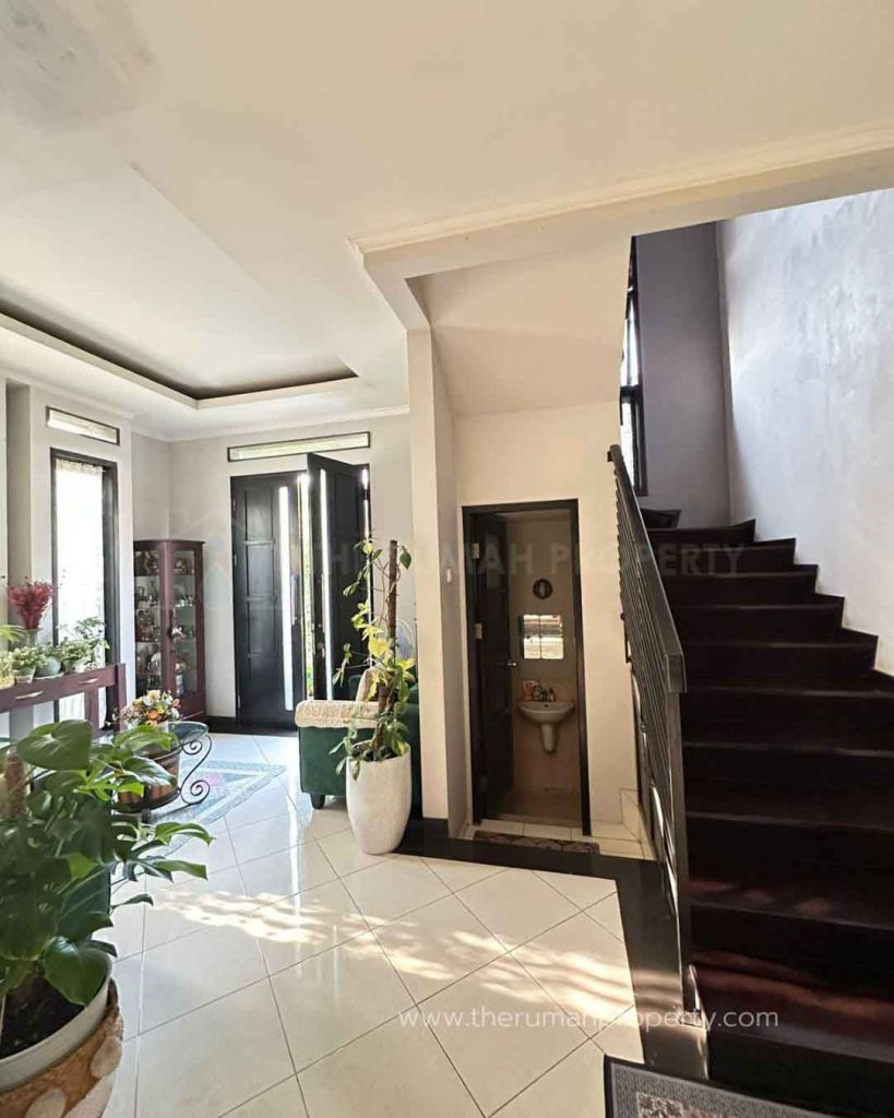 Rumah-Dalam-Komplek-Peurmahan-Bintaro-Jaya-Posisi-Hook-Siap-Huni-7