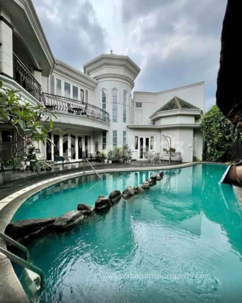 Rumah-Dijual-Duren-Tiga-Fasilitas-Private-Pool-Gym-Mushola-2