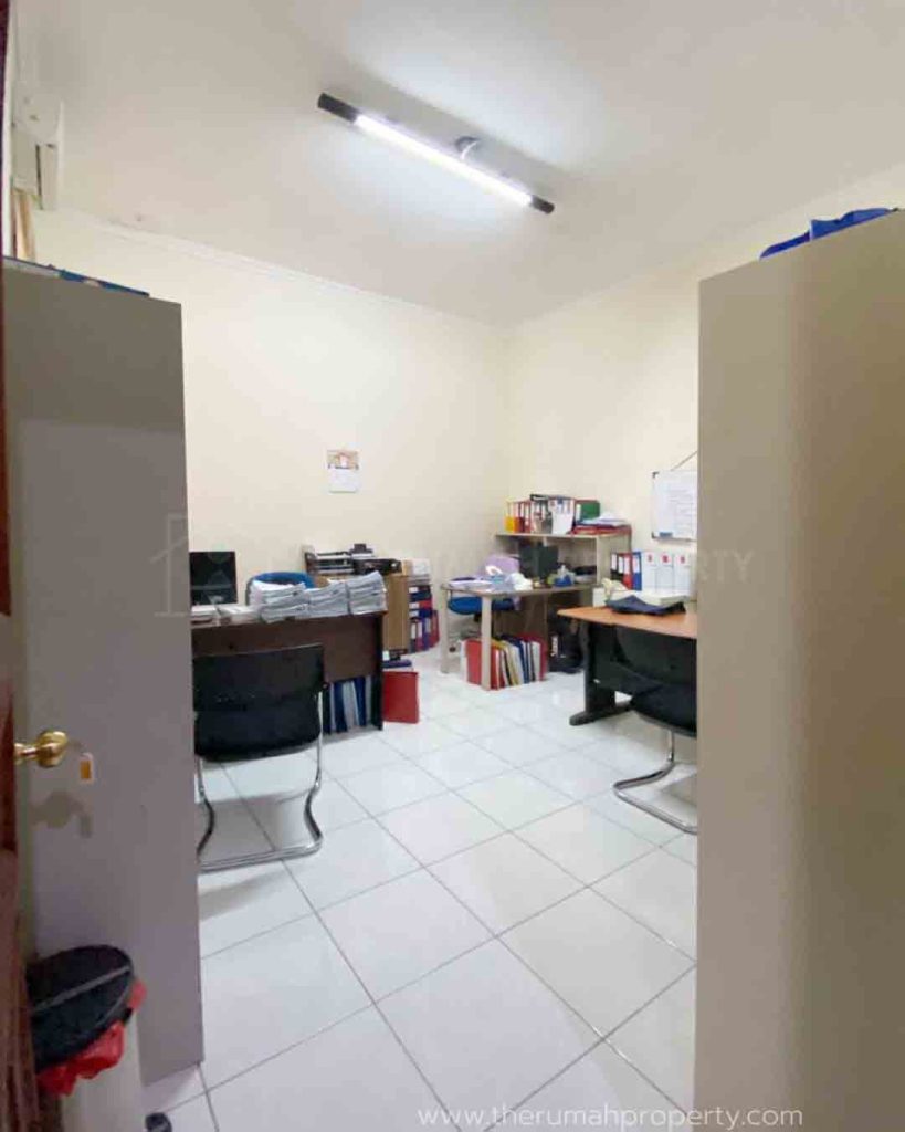 Rumah-Dijual-di-Bintaro-Jakarta-Selatan-Pinggir-Jalan-Bisa-Untuk-kantor-7