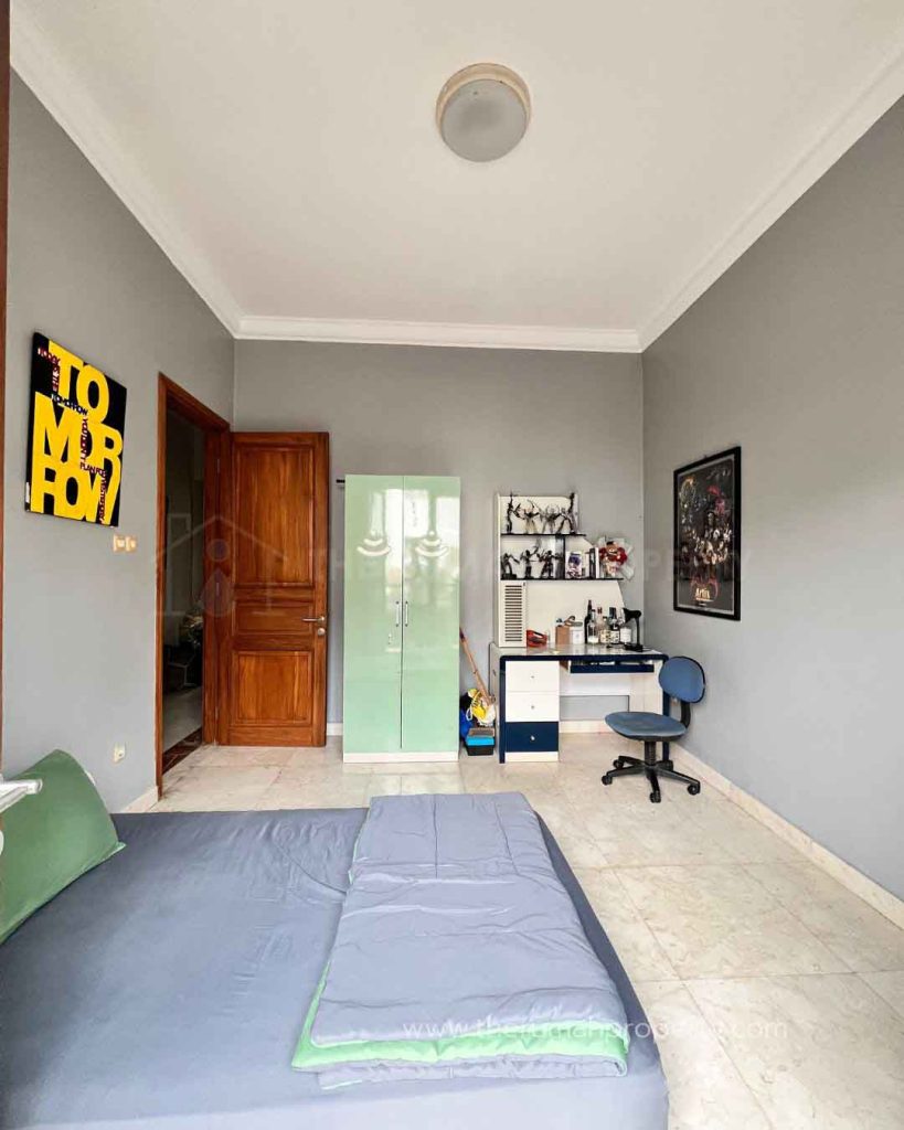 Rumah-Dijual-di-Cilandak-Jaksel-Dalam-Townhouse-Bangunan-3-Lantai-8