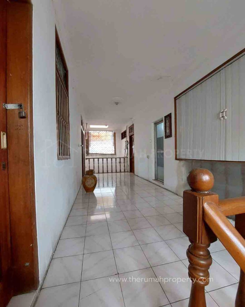 Rumah-Dijual-di-Dalam-Komplek-Pondok-Raya-Housing-Pondok-Gede-11