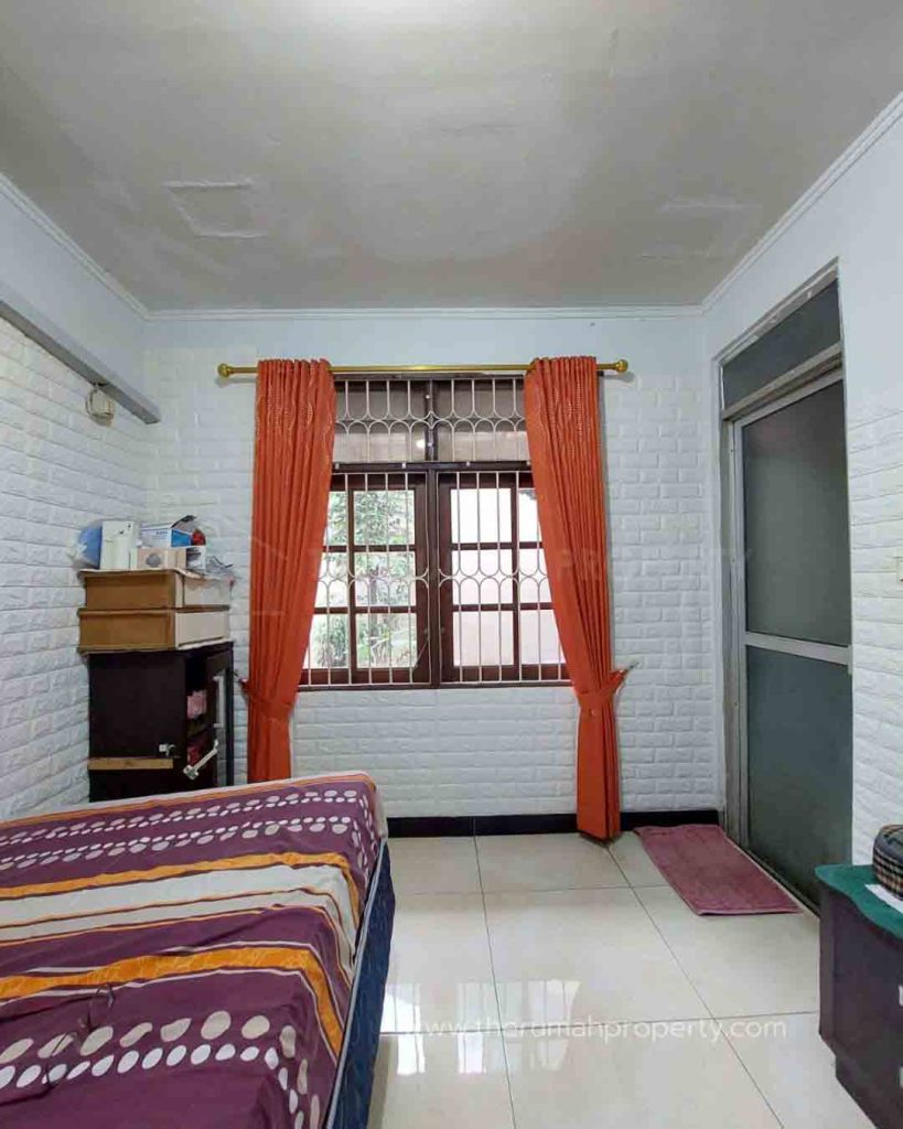 Rumah-Dijual-di-Dalam-Komplek-Pondok-Raya-Housing-Pondok-Gede-9