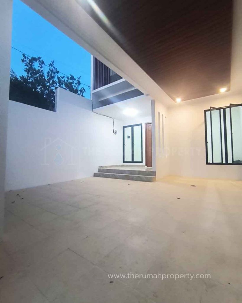 Rumah-Dijual-di-Duren-sawit-Jaktim-2-Lantai-3-Kamar-Dalam-Komplek-Akses-Tol-3