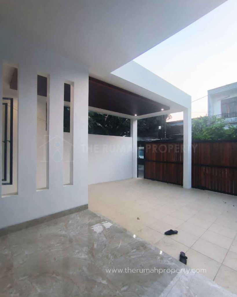 Rumah-Dijual-di-Duren-sawit-Jaktim-2-Lantai-3-Kamar-Dalam-Komplek-Akses-Tol-4