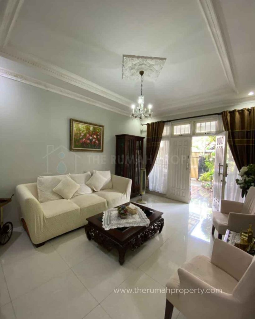 Rumah-Dijual-di-Kayu-Putih-Jakarta-Timur-Akses-Jalan-Lebar-3