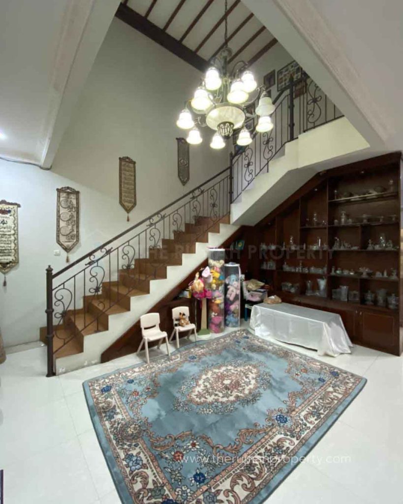 Rumah-Dijual-di-Kayu-Putih-Jakarta-Timur-Akses-Jalan-Lebar-5