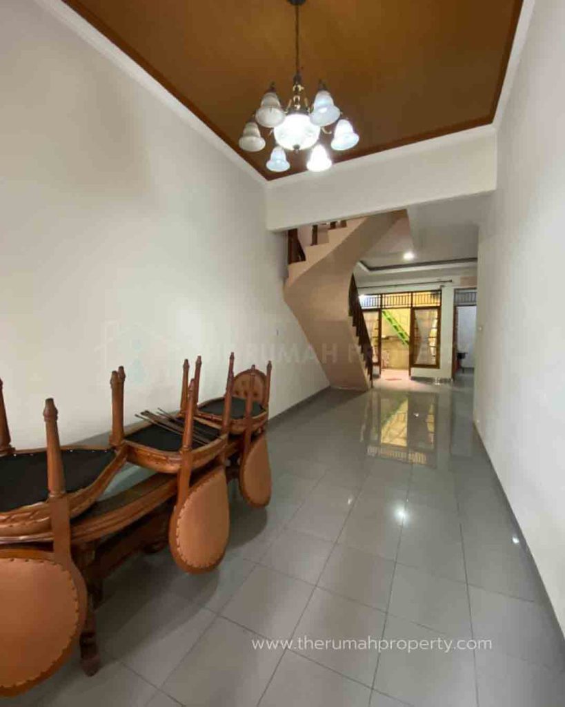 Rumah-Dijual-di-Kayuwaringin-Kota-Bekasi-Dalam-Komplek-Kemanan-24-Jam-4