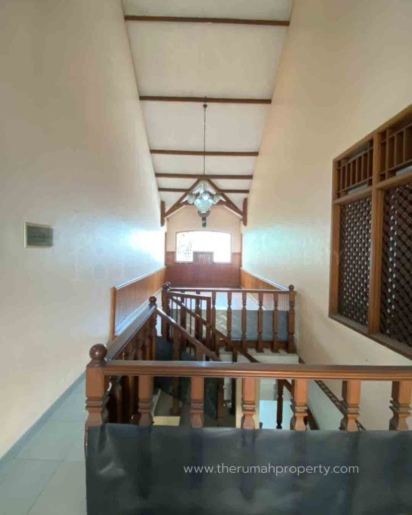 Rumah-Dijual-di-Kayuwaringin-Kota-Bekasi-Dalam-Komplek-Kemanan-24-Jam-8