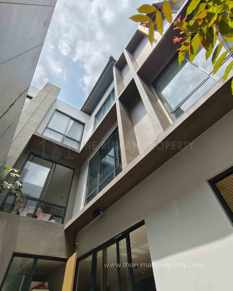 Rumah-Dijual-di-The-Zora-BSD-3-Lantai-Semi-Furnished-6