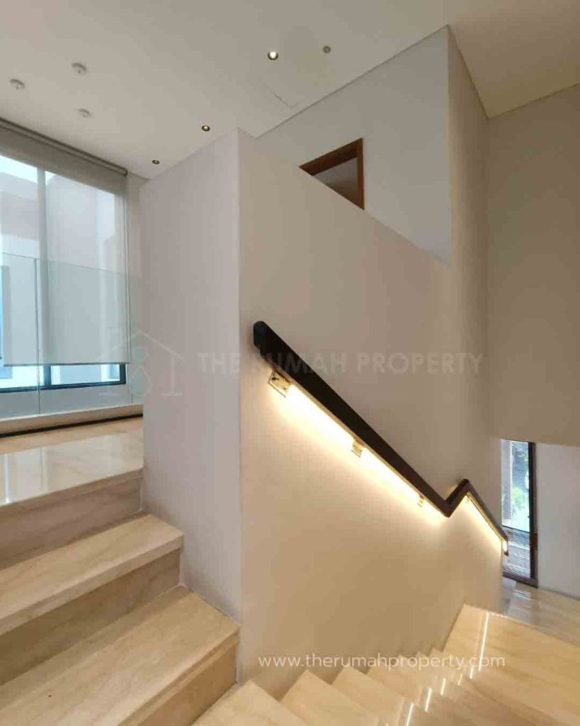 Rumah-Dijual-di-The-Zora-BSD-3-Lantai-Semi-Furnished-8