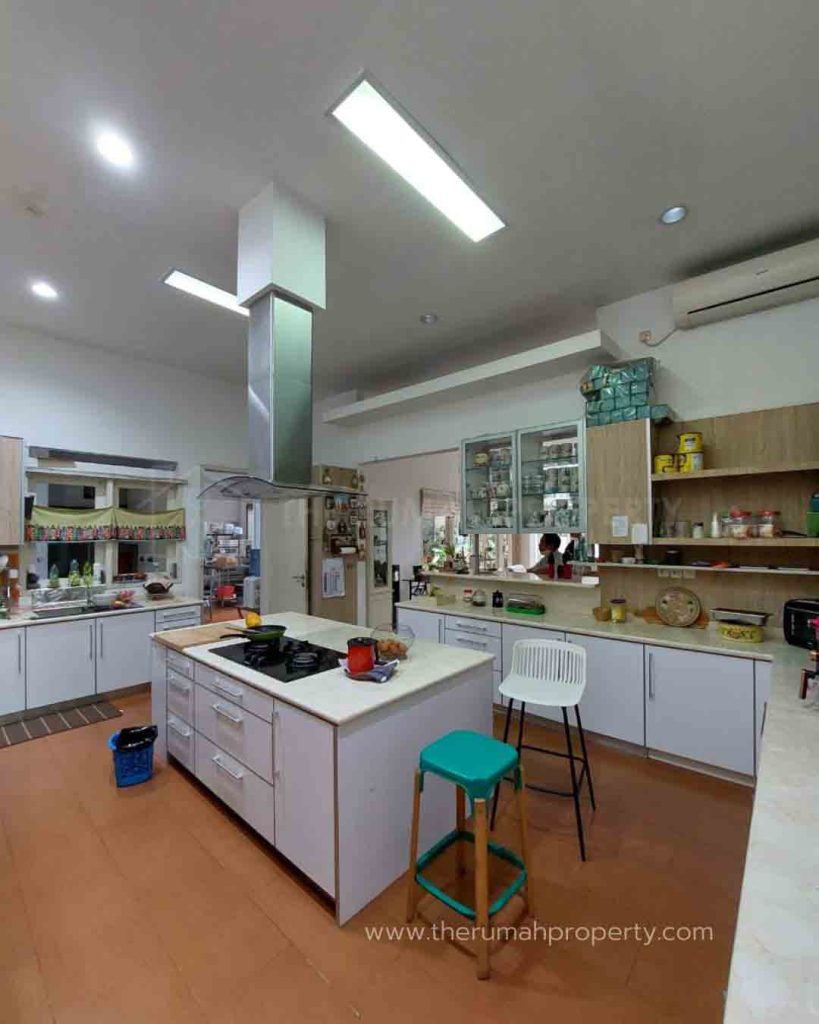 Rumah-Full-Furnished-Perumahan-Elit-Villa-Cinere-Mas-5