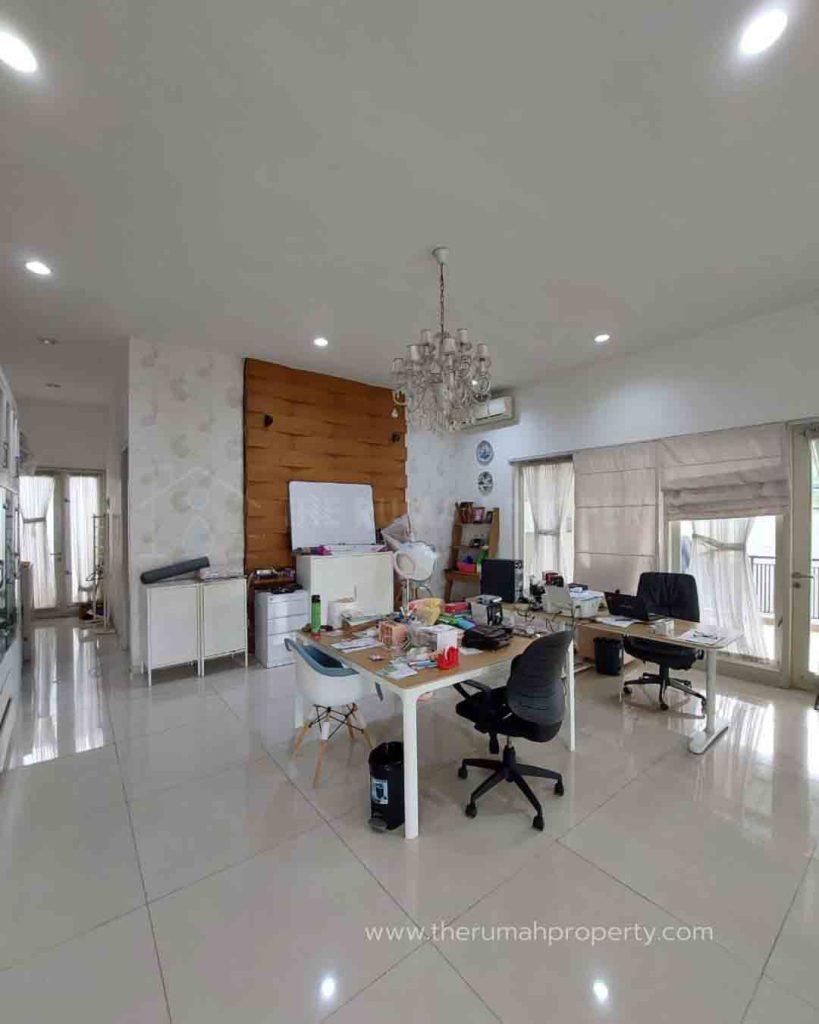 Rumah-Full-Furnished-Perumahan-Elit-Villa-Cinere-Mas-9