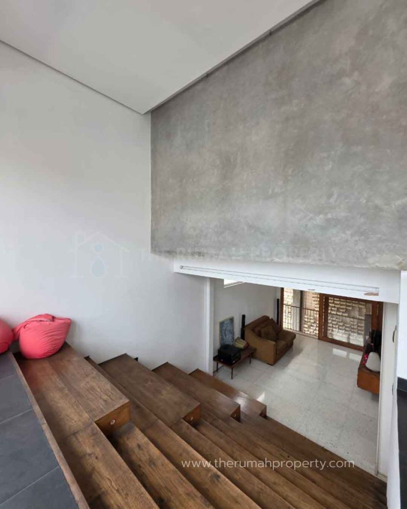 Rumah-Hook-2-Lantai-Semi-Furnished-Kayu-Putih-Jakarta-Timur-6