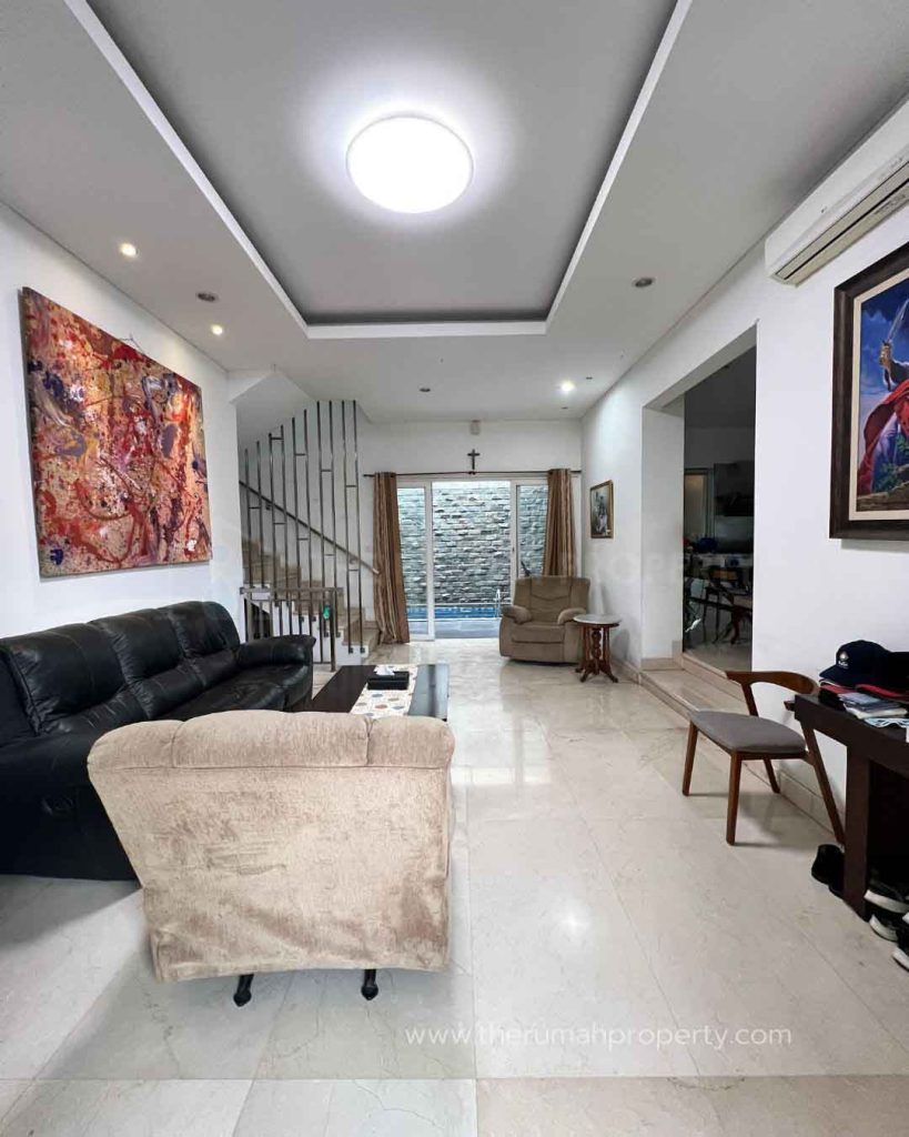 Rumah-Hook-4-Lantai-Private-Pool-Lebak-Bulus-Jaksel-Jalan-Lebar-Dalam-Komplek-3