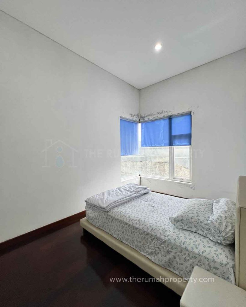 Rumah-Hook-4-Lantai-Private-Pool-Lebak-Bulus-Jaksel-Jalan-Lebar-Dalam-Komplek-9