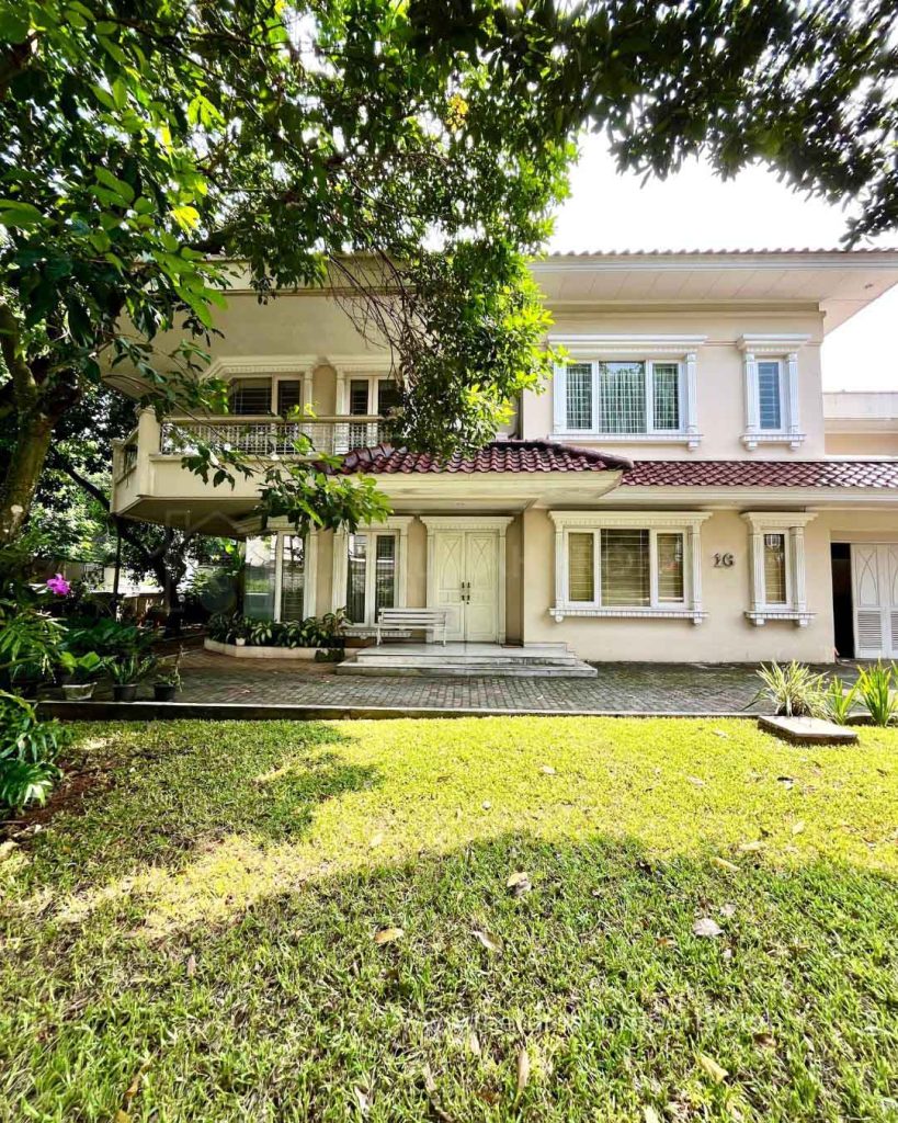 Rumah-Hook-Bintaro-Veteran-Jaksel-Kondisi-Terawat-5-Kamar-Tidur-2