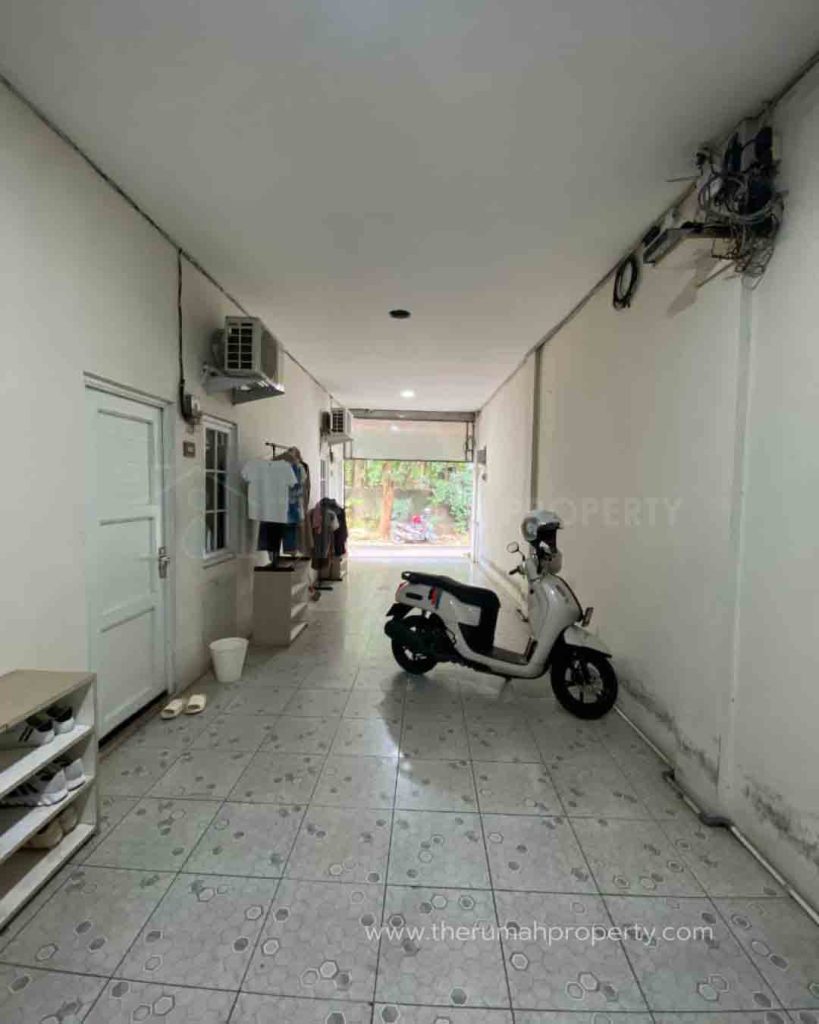 Rumah-Kost-3-Kamar-Dijual-di-Pulogadung-Jakarta-Timur-5