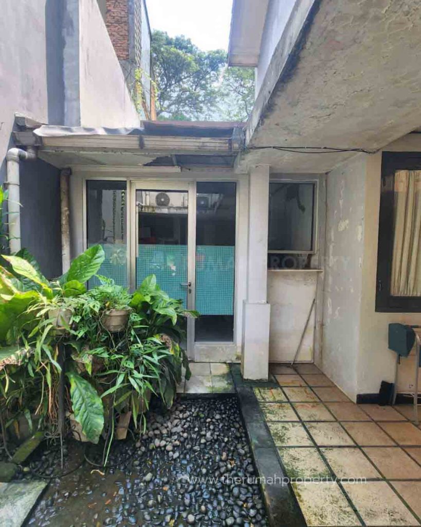 Rumah-Kost-Dijual-Harga-Dibawah-NJOP-Fatmawati-Jakarta-Selatan-3