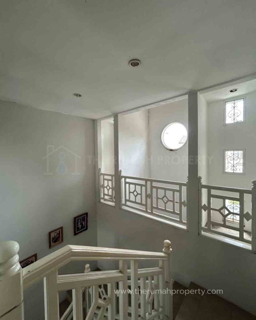 Rumah-Lokasi-Premium-Senopati-Area-Kebayoran-Baru-Dalam-Komplek-10