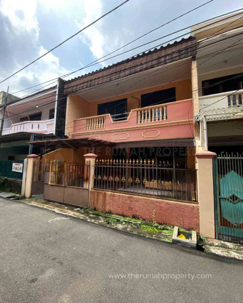 Rumah-Minimalis-2-Lantai-Dalam-Komplek-Petamburan-Jakbar-1