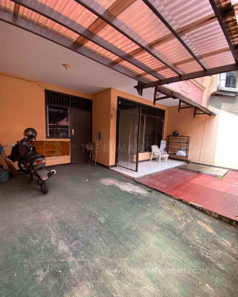 Rumah-Minimalis-2-Lantai-Dalam-Komplek-Petamburan-Jakbar-2