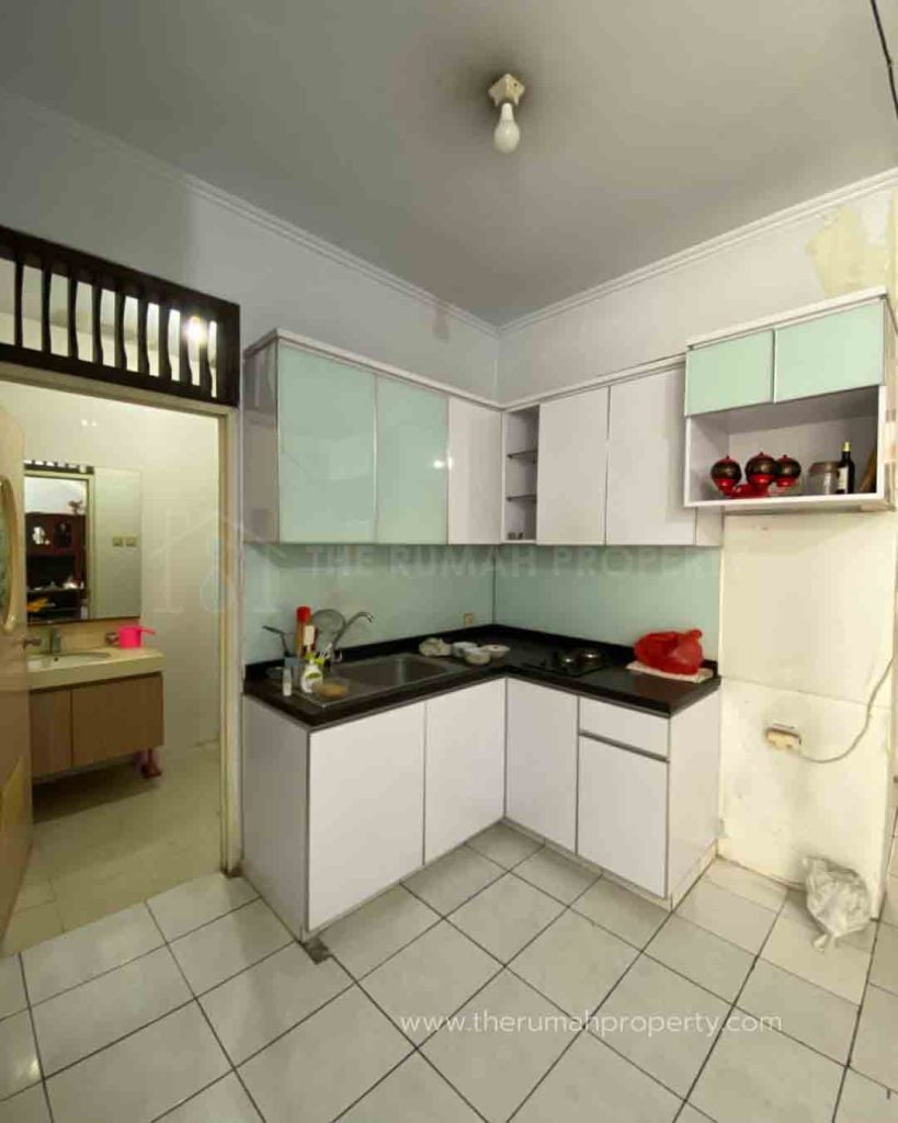 Rumah-Minimalis-2-Lantai-Dalam-Komplek-Petamburan-Jakbar-5