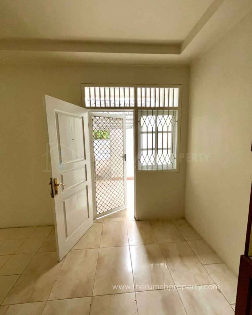 Rumah-Minimalis-Modern-2-Kamar-1-Lantai-Pesanggrahan-Jakarta-Selatan-4