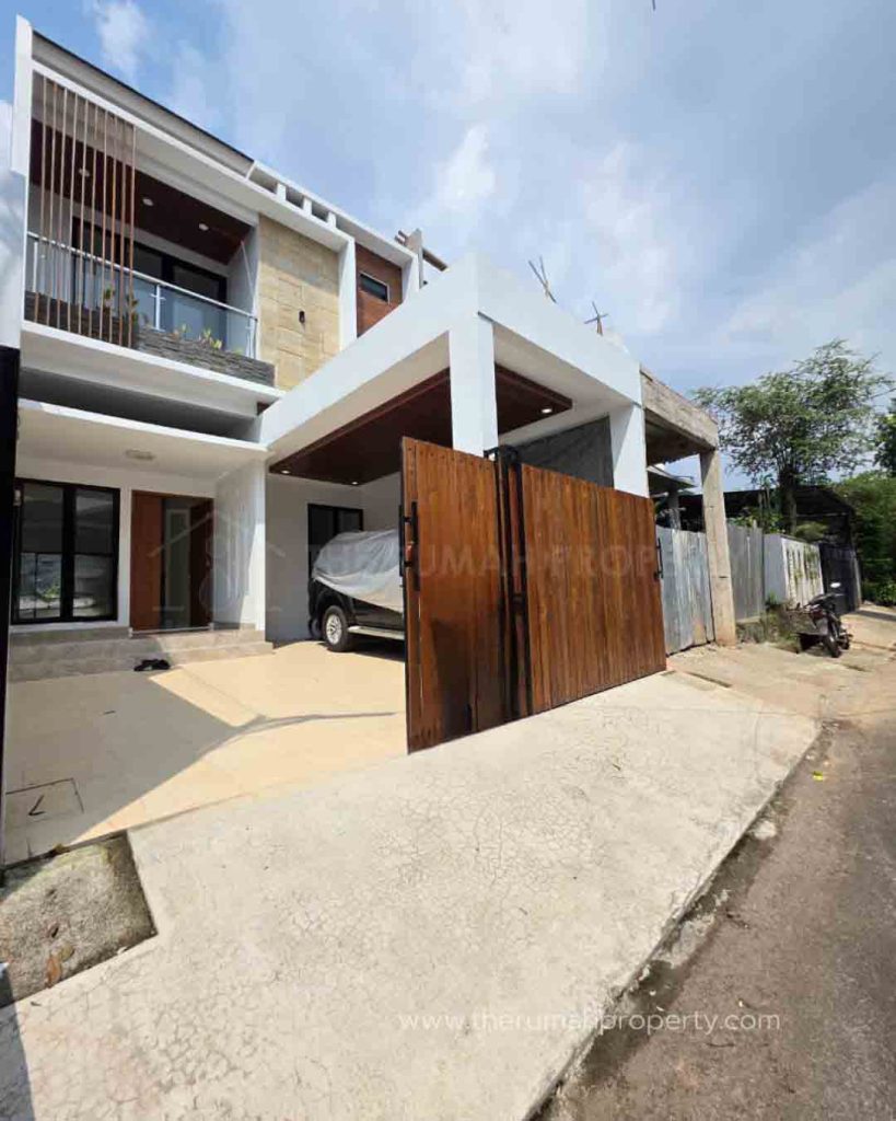 Rumah-Modern-Dalam-Komplek-Duren-Sawit-Ada-Halaman-Belakang-1