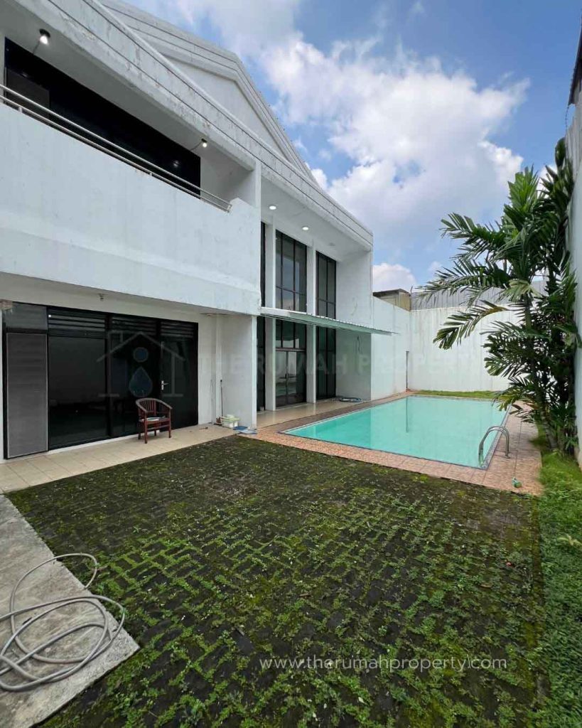 Rumah-Modern-Tropis-2-Lantai-Private-Pool-Bangka-Jakarta-Selatan-5