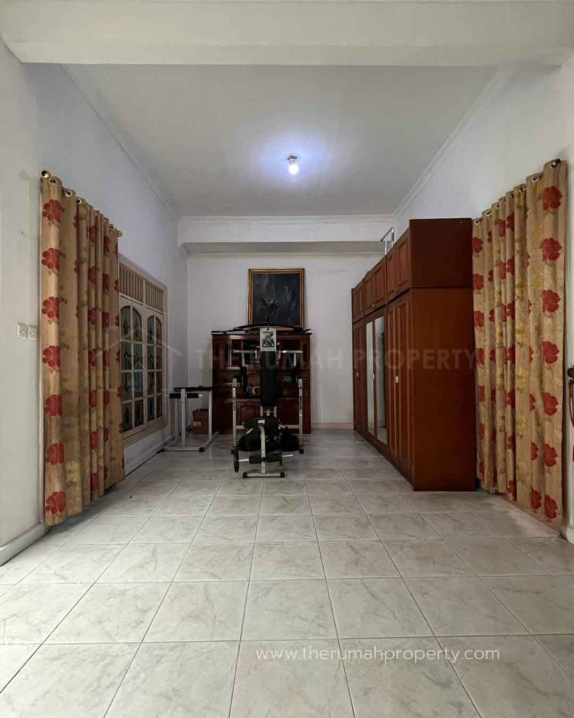 Rumah-Pejompongan-Benhil-Jakpus-Dekat-ke-Kawasan-Perkantoran-Sudirman-11