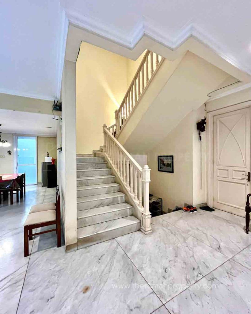Rumah-Posisi-Hook-Bintaro-Veteran-Jaksel-Bangunan-Kokoh-9